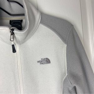 The North Face Gray & White Flashdry Long Sleeve Polyester Fleece Jacket Size M